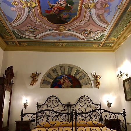 Old Taverna Sorrentina מראה חיצוני תמונה
